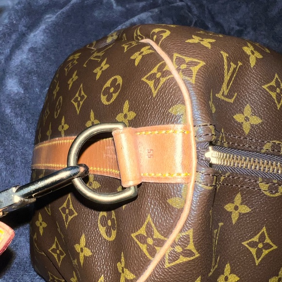 Louis Vuitton Keepall 55 - Picture 12 of 17